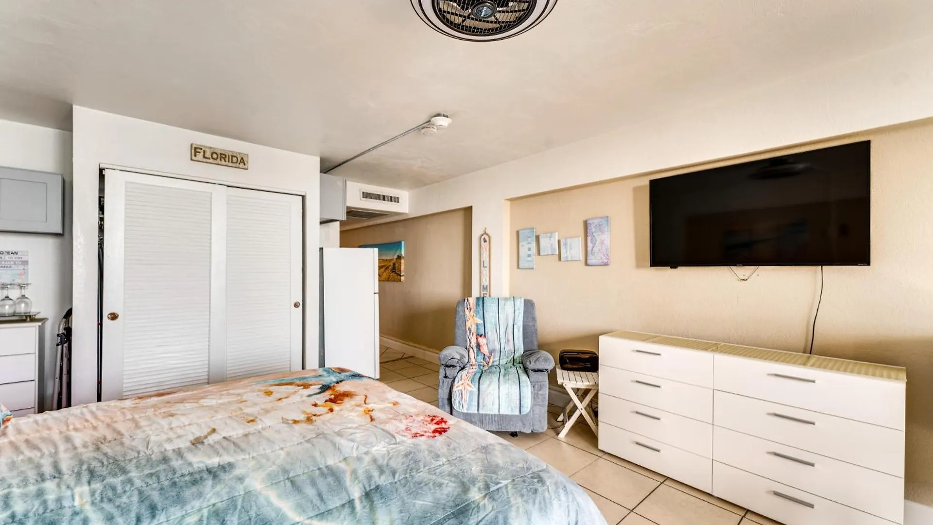 Apartment Daytona Beach Resort Studio With Beach Access!